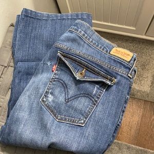 Women’s Levi’s 515